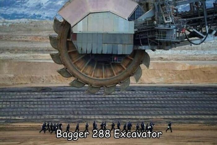 86 Size Comparisons That Might Make You Understand The True Scale Of Some Things 86 Size Comparisons That Might Make You Understand The True Scale Of Some Things