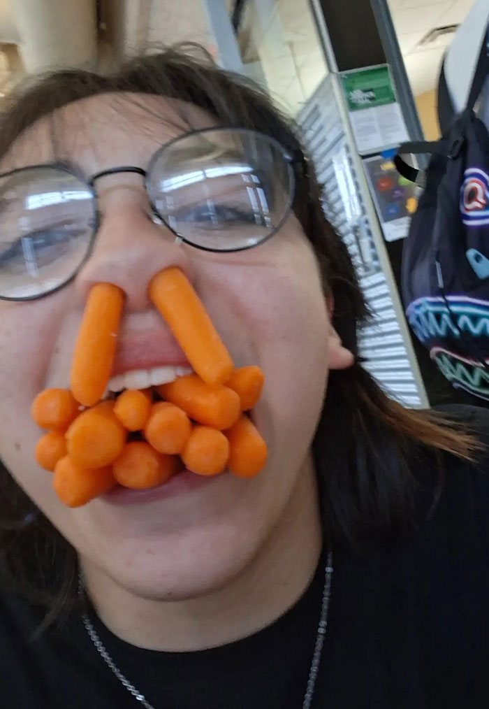 65 Camera Roll Photos That Need Absolutely No Explanation (But We’d Love One Anyway) 65 Camera Roll Photos That Need Absolutely No Explanation (But We’d Love One Anyway)