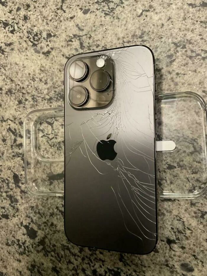 63 Photos Of Expensive Mistakes And Accidents You Can Be Glad Are Not Your Problem