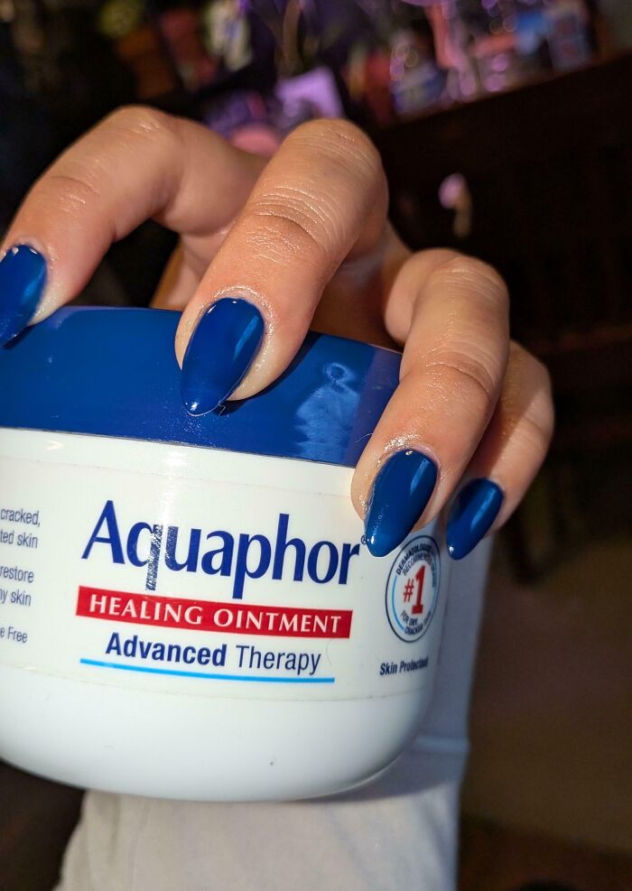68 Incredibly Satisfying Paint Matches That Are So Perfect They Look Like Photoshop, But Aren’t