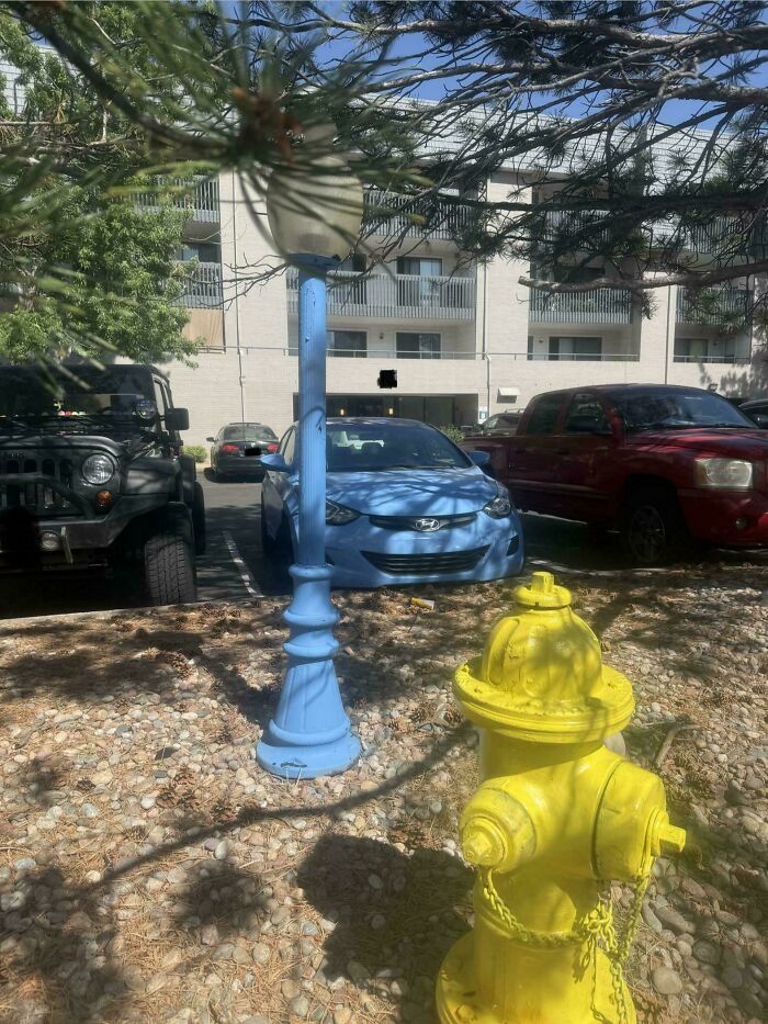 68 Incredibly Satisfying Paint Matches That Are So Perfect They Look Like Photoshop, But Aren’t