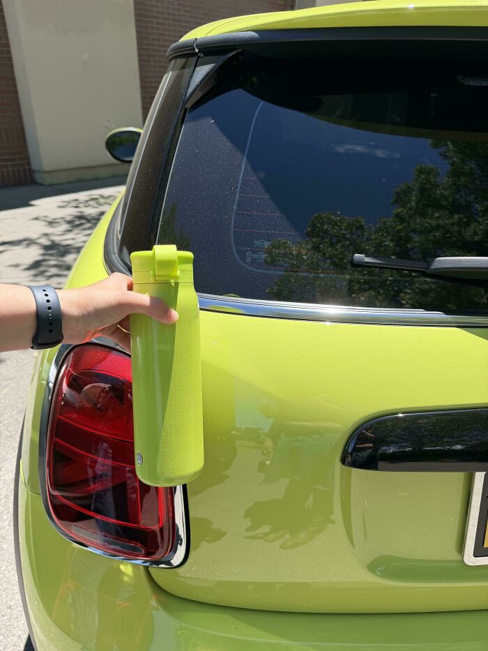 68 Incredibly Satisfying Paint Matches That Are So Perfect They Look Like Photoshop, But Aren’t