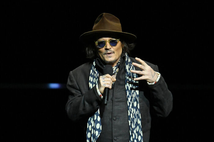 Controversial Hollywood Star, 63, Sparks Outrage With Bizarre, Unrecognizable Transformation At Comic-Con