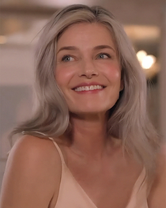 Model Gets Married At 61, Wedding Photos Go Viral As Many Praise How She Aged