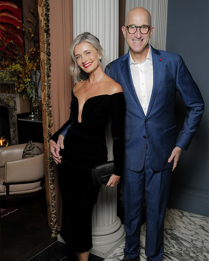 Model Gets Married At 61, Wedding Photos Go Viral As Many Praise How She Aged