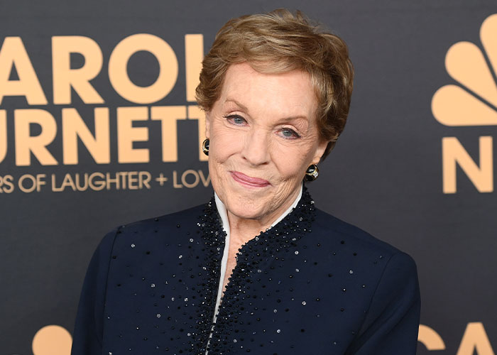 “I Almost Threw Up”: Disney Sparks Backlash After Posting Julie Andrews’ Glowing Portrait With No Explanation “I Almost Threw Up”: Disney Sparks Backlash After Posting Julie Andrews’ Glowing Portrait With No Explanation