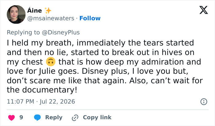 “I Almost Threw Up”: Disney Sparks Backlash After Posting Julie Andrews’ Glowing Portrait With No Explanation “I Almost Threw Up”: Disney Sparks Backlash After Posting Julie Andrews’ Glowing Portrait With No Explanation