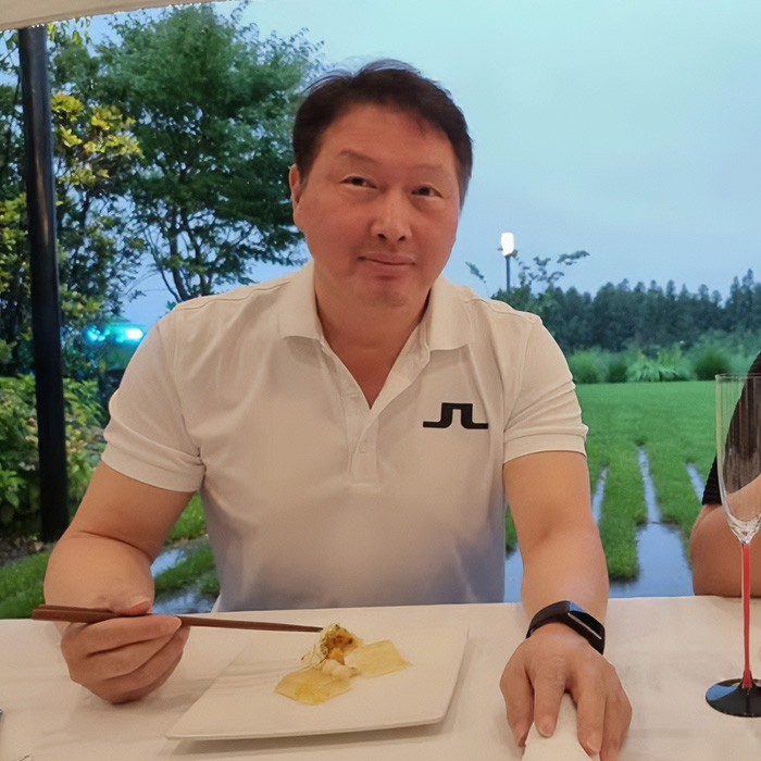Billionaire Who Left His Wife For A Younger Woman Ordered To Pay Her Insane Amount In The ‘Divorce Of The Century’ Billionaire Who Left His Wife For A Younger Woman Ordered To Pay Her Insane Amount In The ‘Divorce Of The Century’