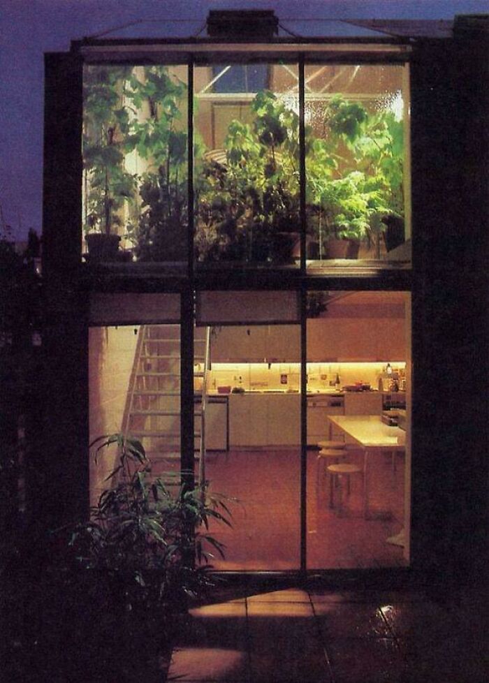 97 Photos That Capture The Best Of 1970s And 1980s Interior Design (New Pics) 97 Photos That Capture The Best Of 1970s And 1980s Interior Design (New Pics)