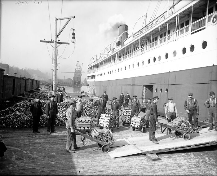 93 Historical Photos Showing A Past That Will Remain Alive Only If We Take Time To Remember It (New Pics)