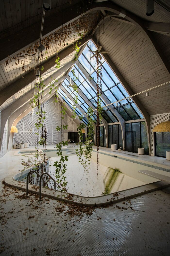 96 Times Urban Explorers Stumbled Upon Things They Never Expected To Find 96 Times Urban Explorers Stumbled Upon Things They Never Expected To Find