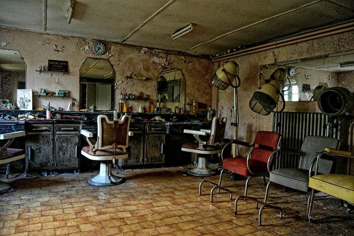 96 Times Urban Explorers Stumbled Upon Things They Never Expected To Find 96 Times Urban Explorers Stumbled Upon Things They Never Expected To Find