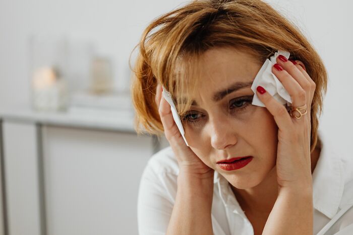 “They Think We’re Stupid”: 65 Women Reveal Small Cheating Red Flags “They Think We’re Stupid”: 65 Women Reveal Small Cheating Red Flags