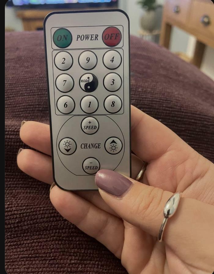 101 Hilariously Awful Design Fails That Someone Should Be Held Responsible For