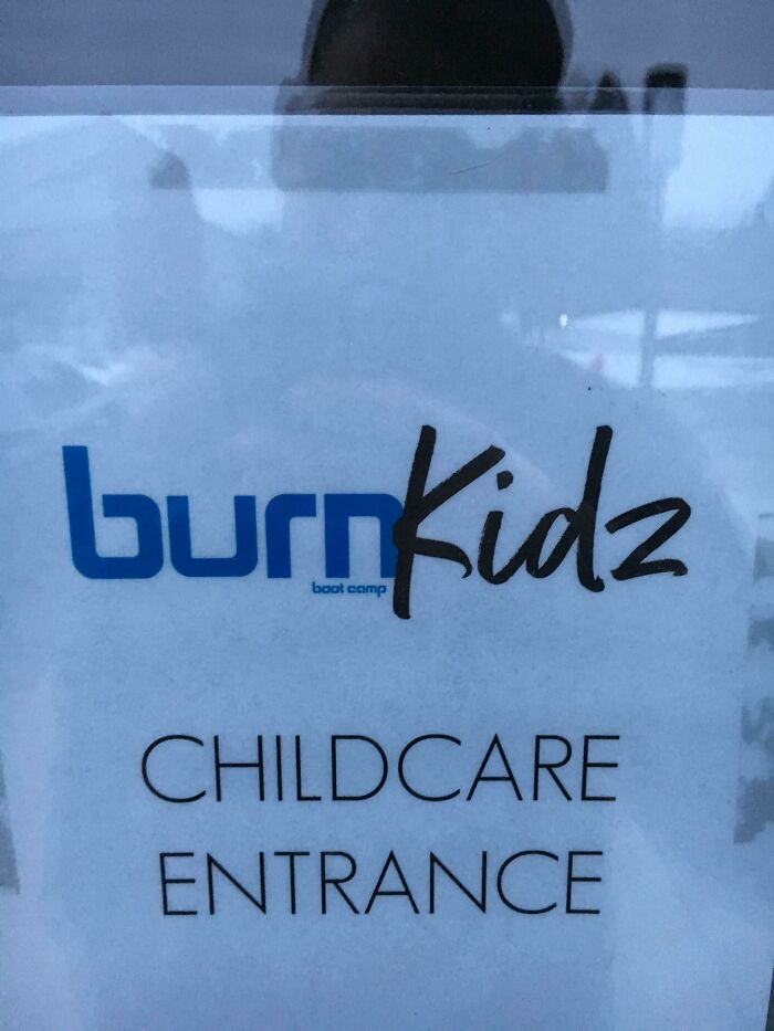 101 Hilariously Awful Design Fails That Someone Should Be Held Responsible For