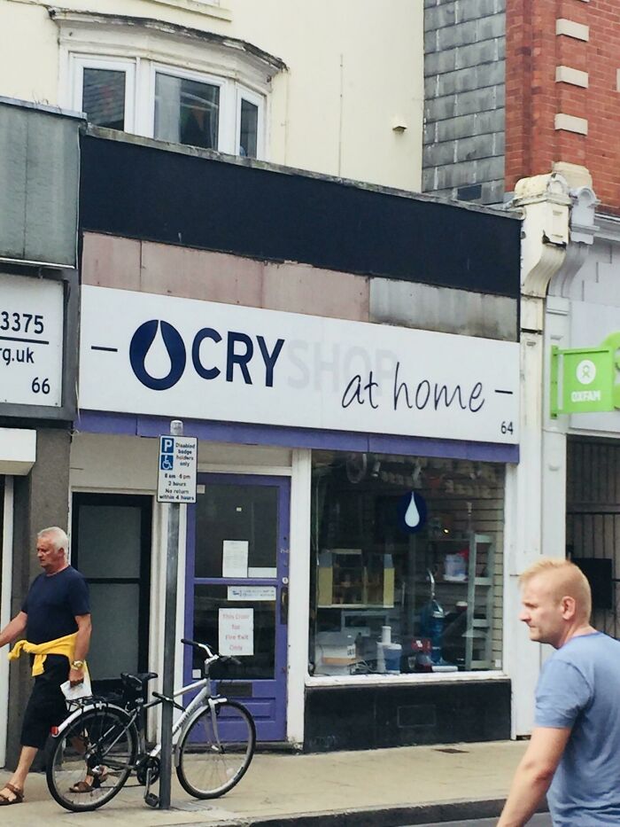 101 Hilariously Awful Design Fails That Someone Should Be Held Responsible For