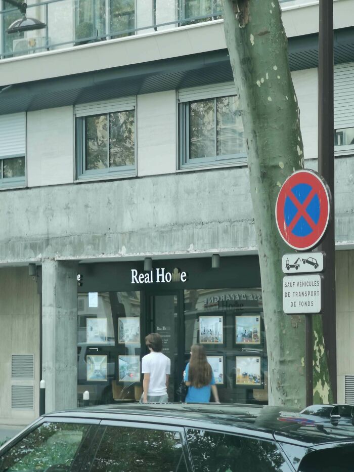 101 Hilariously Awful Design Fails That Someone Should Be Held Responsible For