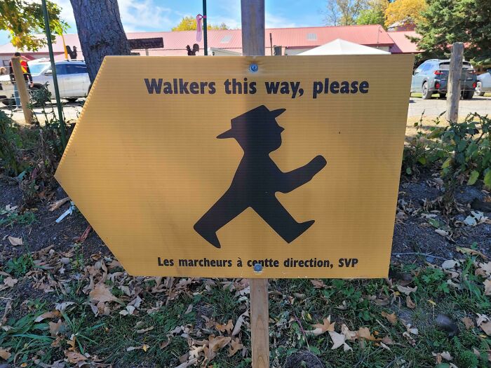 101 Hilariously Awful Design Fails That Someone Should Be Held Responsible For