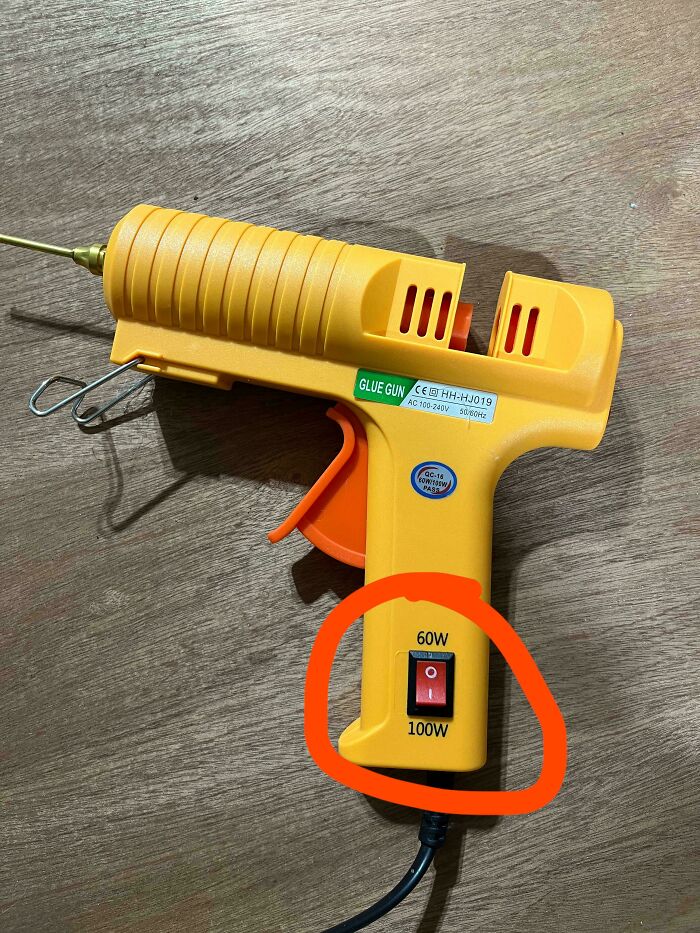 101 Hilariously Awful Design Fails That Someone Should Be Held Responsible For