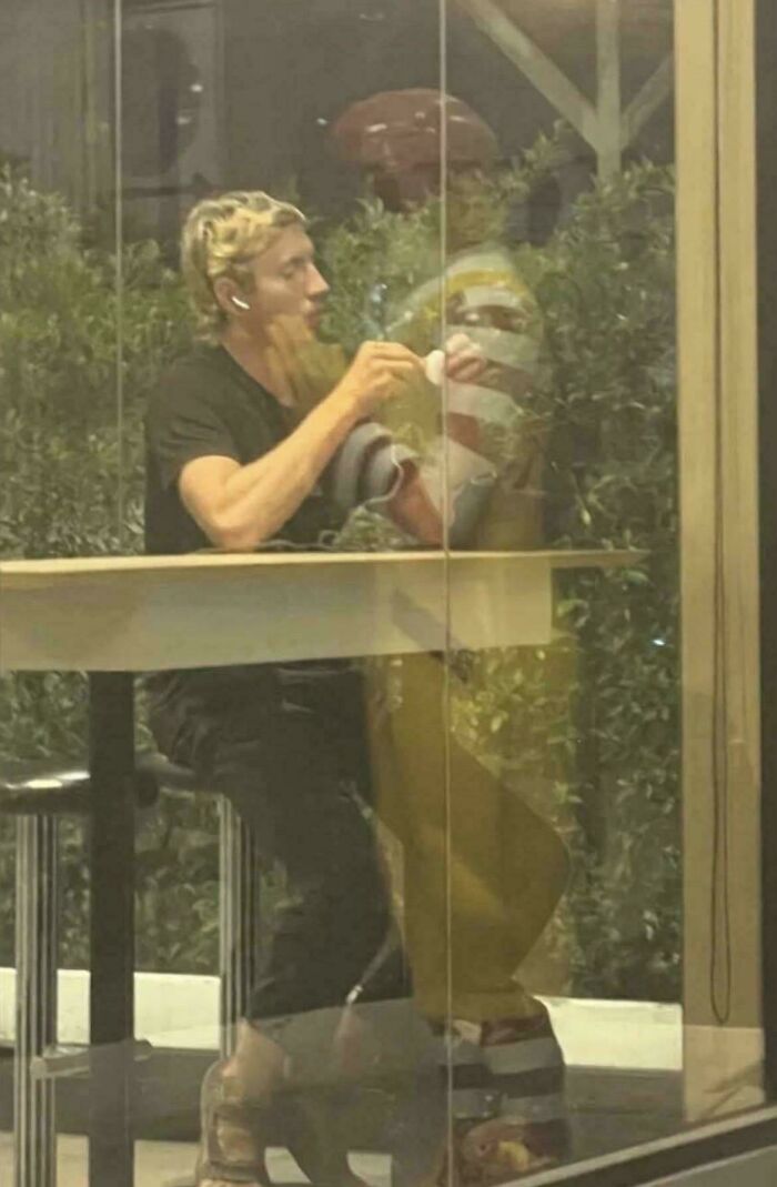 116 Pics That Look Like A Glitch In The Matrix Until You Pay Close Attention (New Pics)