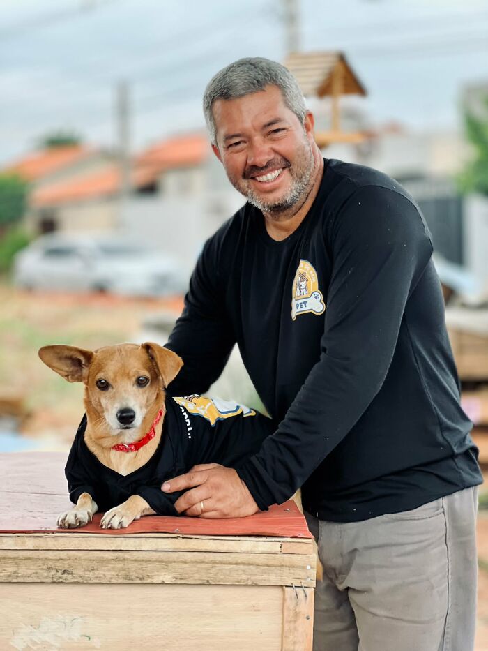 A Truck Driver From Brazil Has Built More Than 1,700 Shelters For Animals In Need