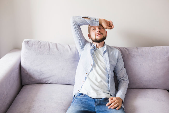 Guy Horrified As His Cancer Has No Effect On Postpartum Wife Who Still Expects Him To Slog At Home