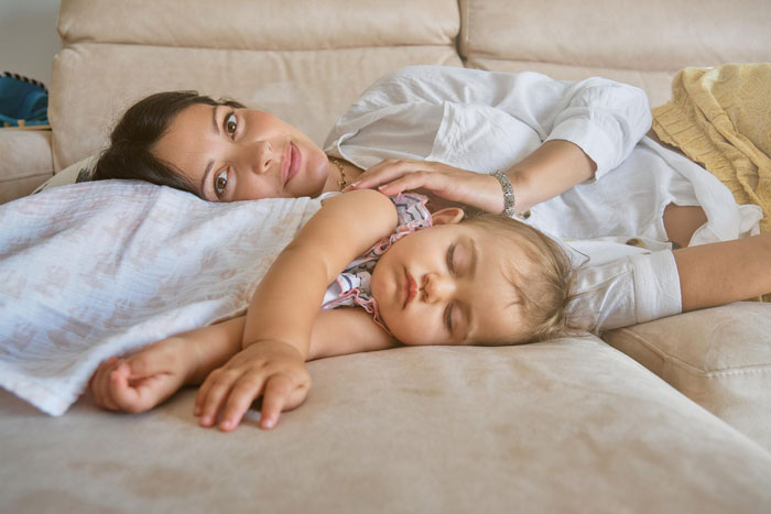 Guy Horrified As His Cancer Has No Effect On Postpartum Wife Who Still Expects Him To Slog At Home