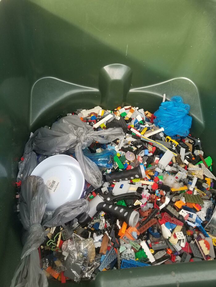 44 Photos Showing Extremely Infuriating Things That May Ruin Your Day (New Pics)