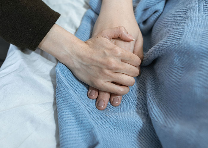 &ldquo;Loneliest Time Of My Life&rdquo;: 87 People Reveal Why They No Longer Look Forward To Their Birthdays