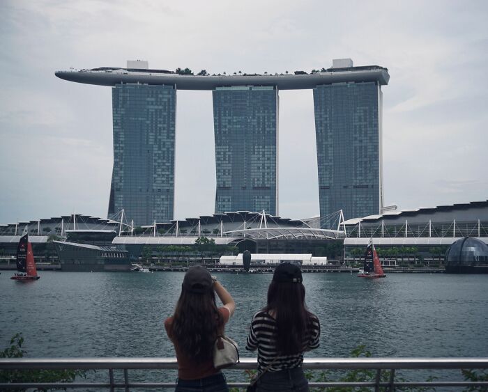 65 Travelers Thought They Knew What To Expect, Then Culture Shock Hit Them Like A Truck