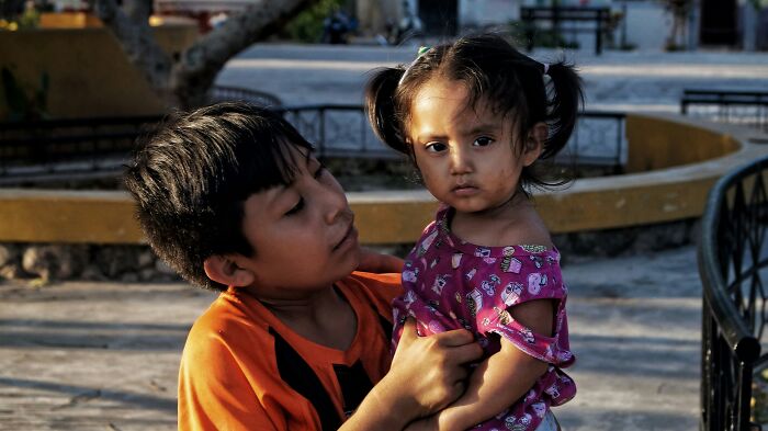 65 Travelers Thought They Knew What To Expect, Then Culture Shock Hit Them Like A Truck