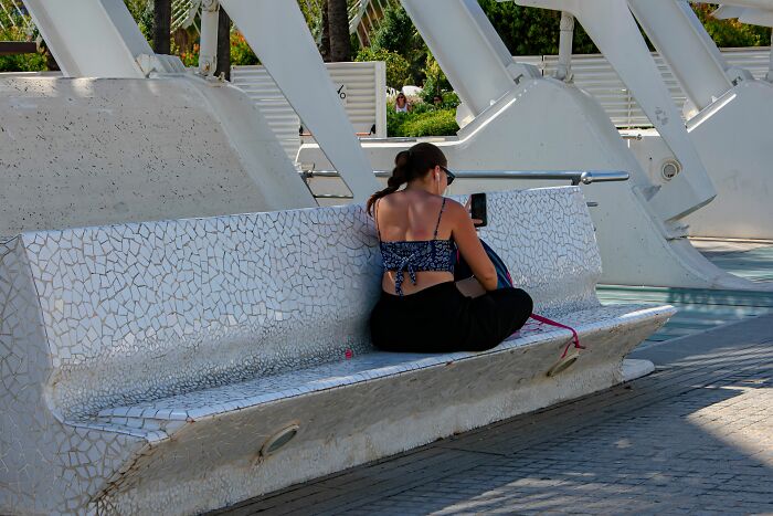 65 Travelers Thought They Knew What To Expect, Then Culture Shock Hit Them Like A Truck