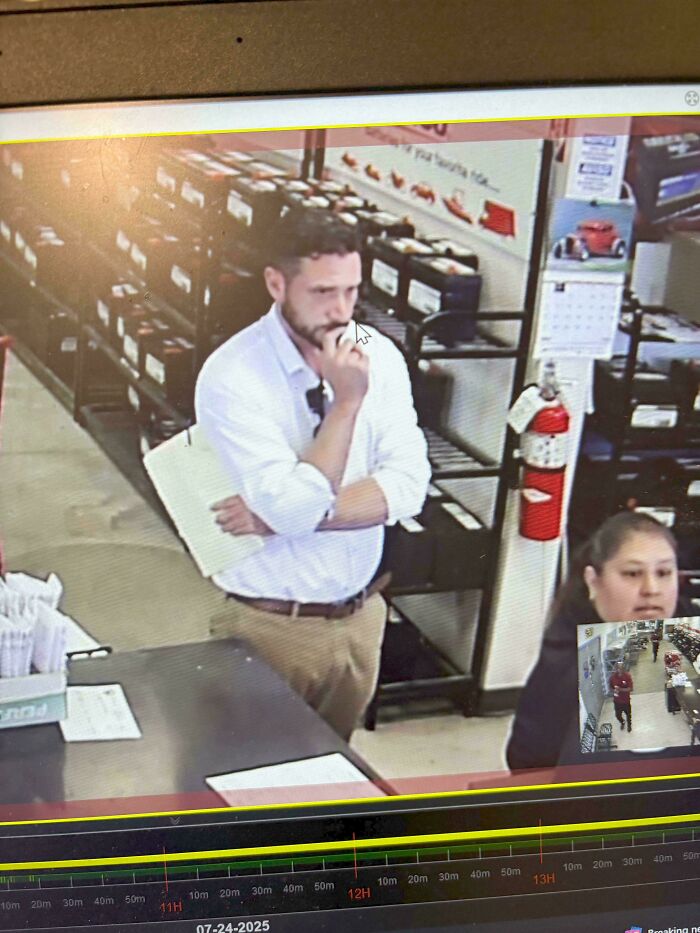 If You Think Your Day At Work Was Terrible, These 66 Photos Will Probably Change Your Mind