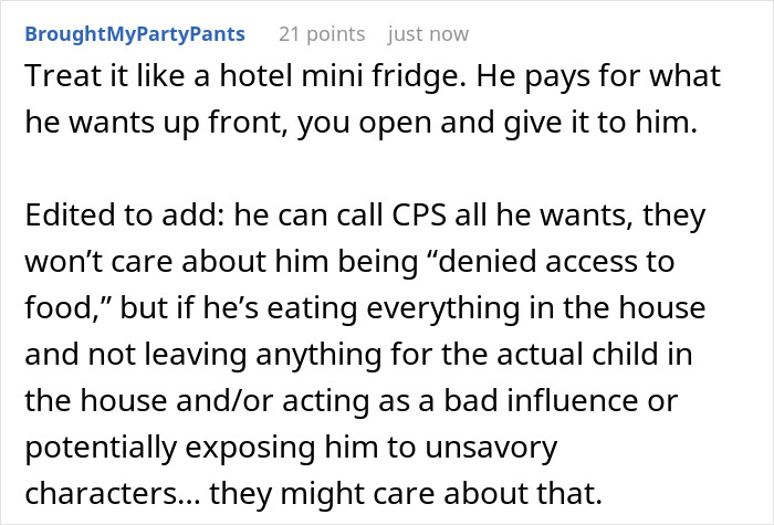 Moocher Keeps Raiding Food Sis Got For Her Son, Gets Violent And Brings Up CPS As She Locks Fridge