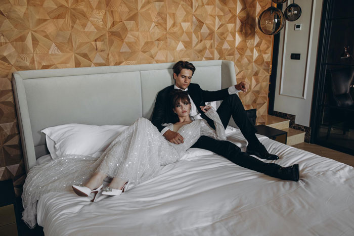 Bride’s Fam Expects A Piece Of Couple&rsquo;s Wedding Night Bed Sheet, Shocked Groom Says Absolutely Not