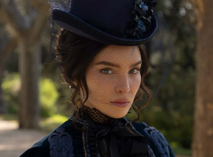 Pop Star’s Victorian Makeover On HBO Show Has Sparked Massive Outrage Over This Unsettling Detail Pop Star’s Victorian Makeover On HBO Show Has Sparked Massive Outrage Over This Unsettling Detail