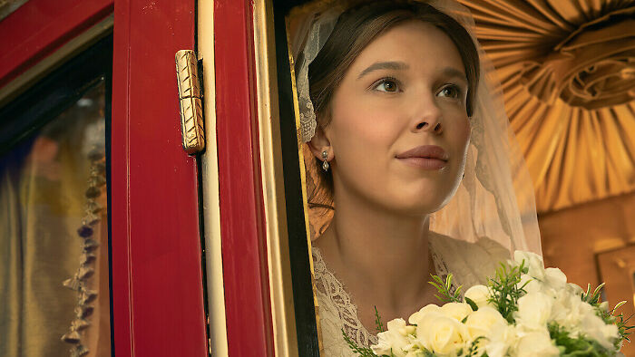 Pop Star’s Victorian Makeover On HBO Show Has Sparked Massive Outrage Over This Unsettling Detail Pop Star’s Victorian Makeover On HBO Show Has Sparked Massive Outrage Over This Unsettling Detail