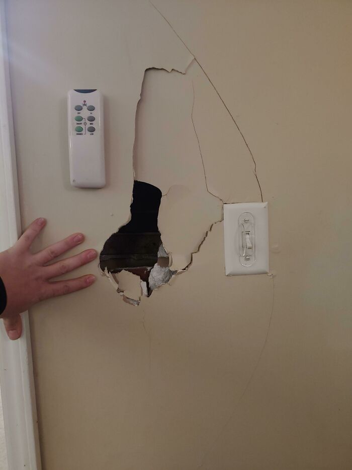 47 Times Men Came To A Woman’s Home And Completely Freaked Out