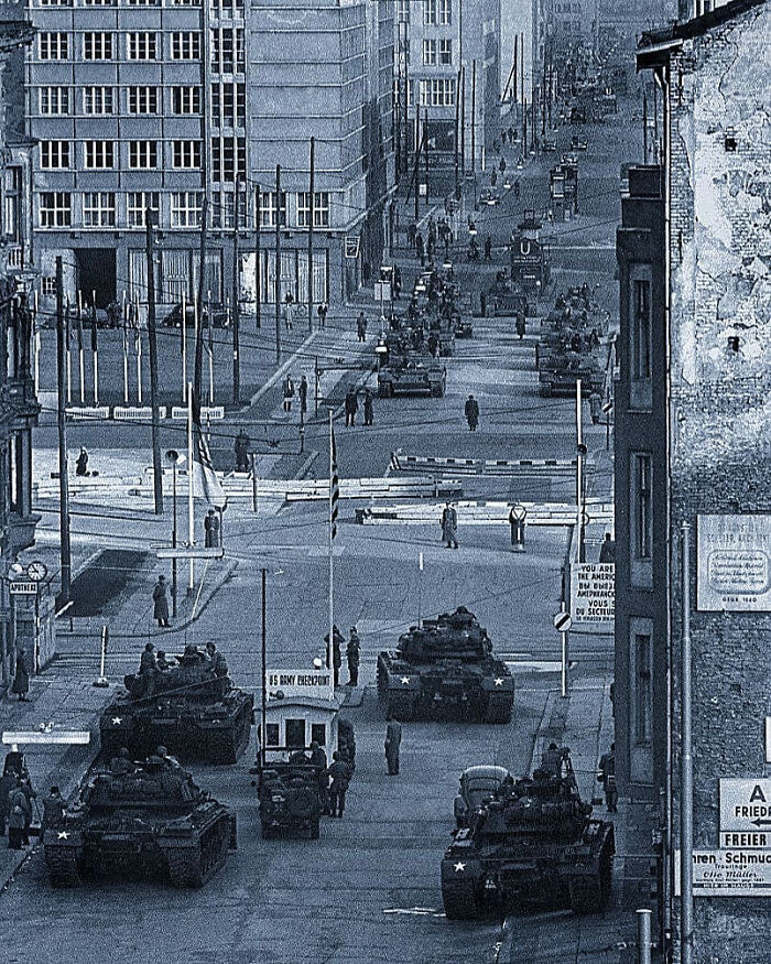 101 Fascinating Historical Photos That Tell Incredible Stories 101 Fascinating Historical Photos That Tell Incredible Stories