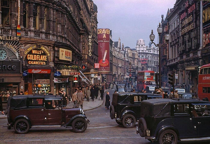 101 Fascinating Historical Photos That Tell Incredible Stories 101 Fascinating Historical Photos That Tell Incredible Stories