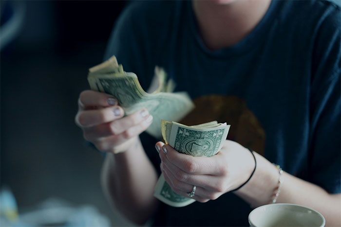 “Lesson Learned”: Woman Ends Things Before They Even Officially Start After One Trip With BF “Lesson Learned”: Woman Ends Things Before They Even Officially Start After One Trip With BF