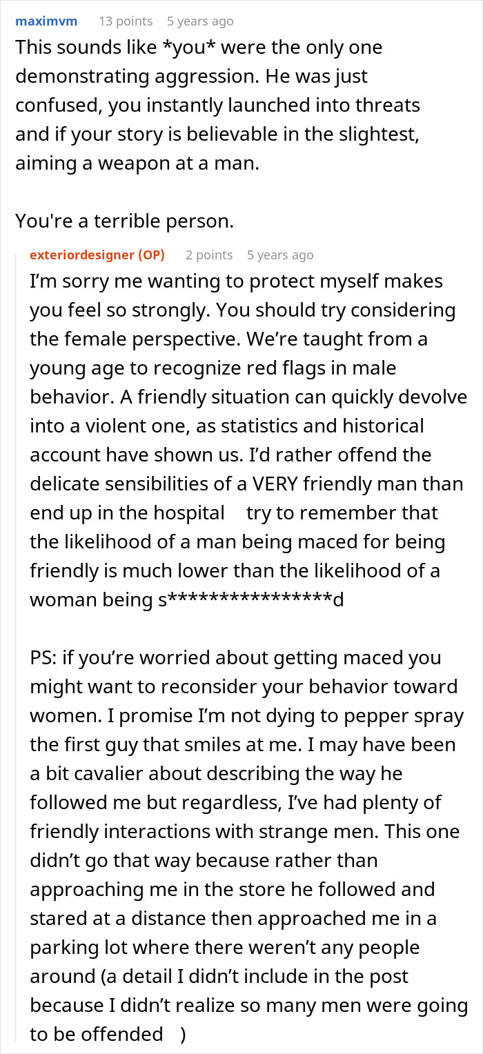 Woman Forgets She Has An Identical Twin, Nearly Pepper-Sprays The Guy Who Mistakes Her For Her Sis Woman Forgets She Has An Identical Twin, Nearly Pepper-Sprays The Guy Who Mistakes Her For Her Sis