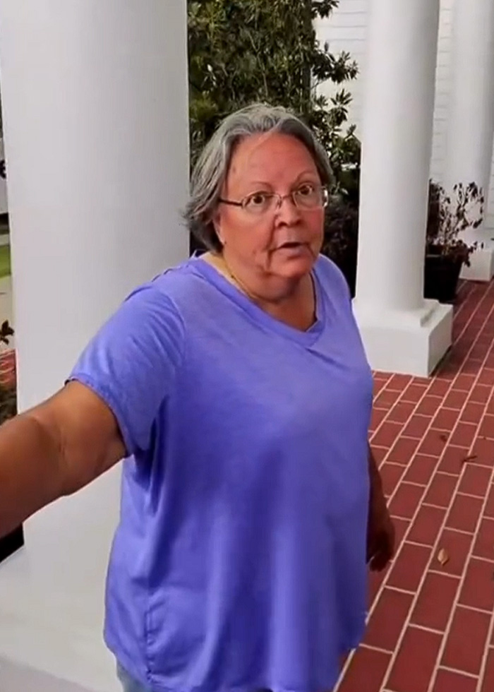 White Karen Becomes Internet’s Latest Villain After Going Ballistic On Hispanic Window Washer Just For Doing His Job