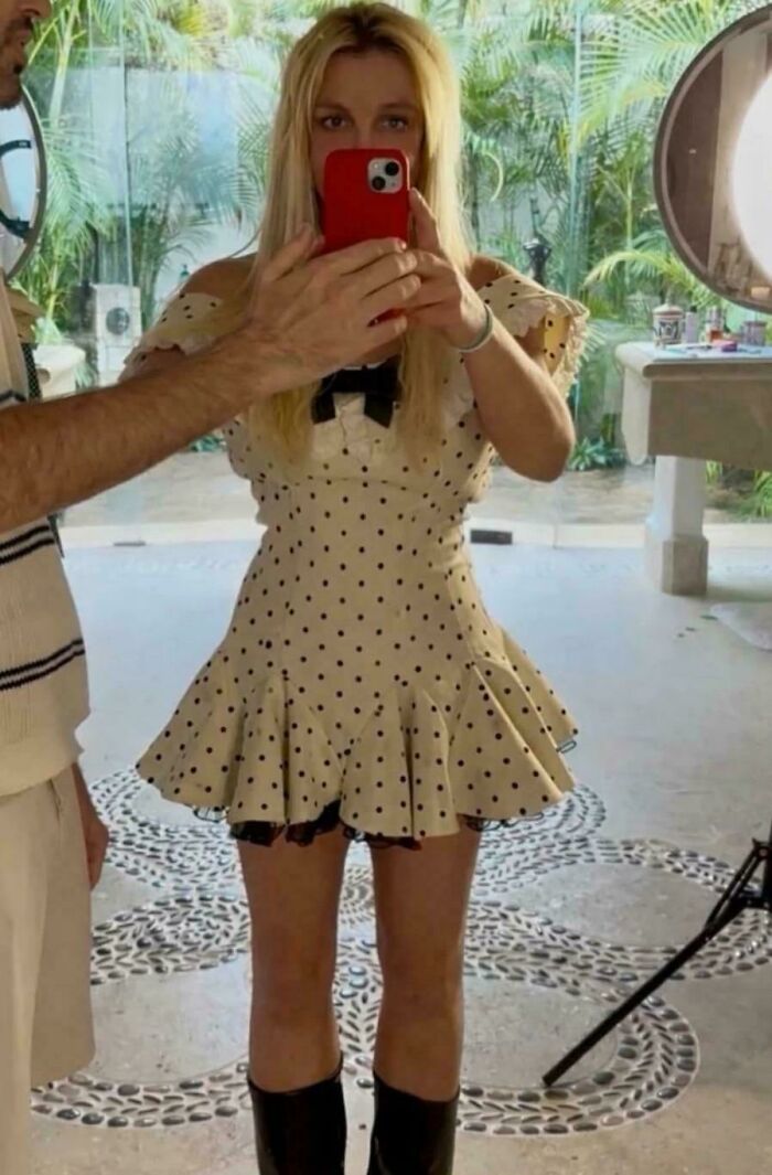 “Can’t Tell If This Is A Joke Or Not”: 80 People Who Didn’t Even Try To Look Natural On Social Media (New Pics) “Can’t Tell If This Is A Joke Or Not”: 80 People Who Didn’t Even Try To Look Natural On Social Media (New Pics)