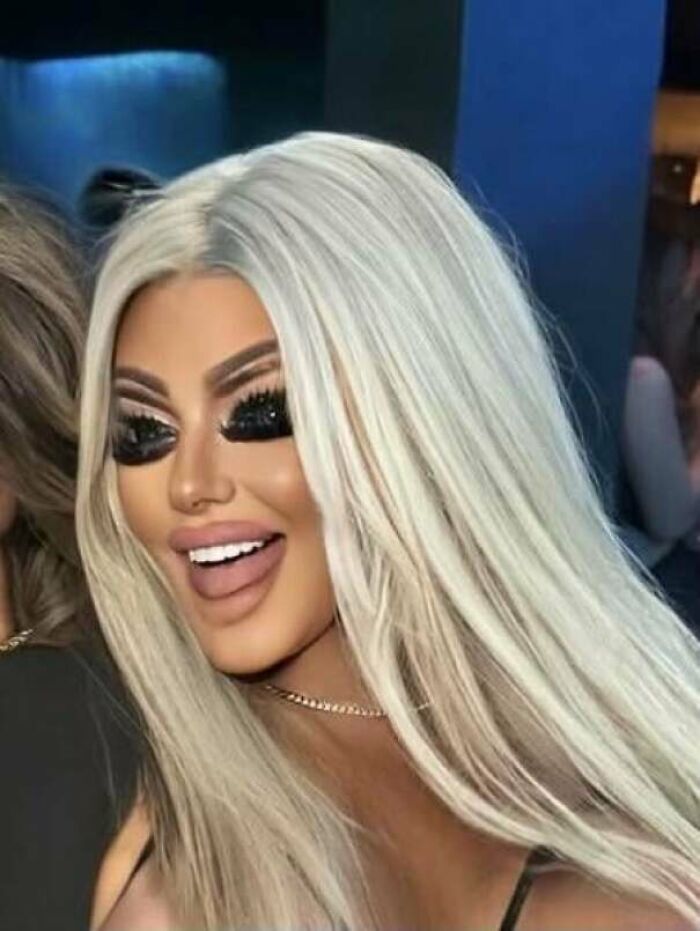 “Can’t Tell If This Is A Joke Or Not”: 80 People Who Didn’t Even Try To Look Natural On Social Media (New Pics) “Can’t Tell If This Is A Joke Or Not”: 80 People Who Didn’t Even Try To Look Natural On Social Media (New Pics)