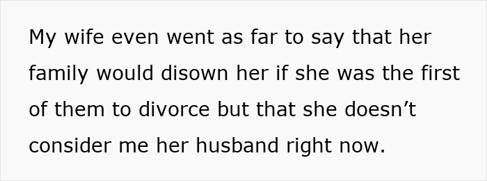 Husband Complains About Wife Squeezing His Hand Too Hard During Labor, Leaves To Get Some Rest Husband Complains About Wife Squeezing His Hand Too Hard During Labor, Leaves To Get Some Rest