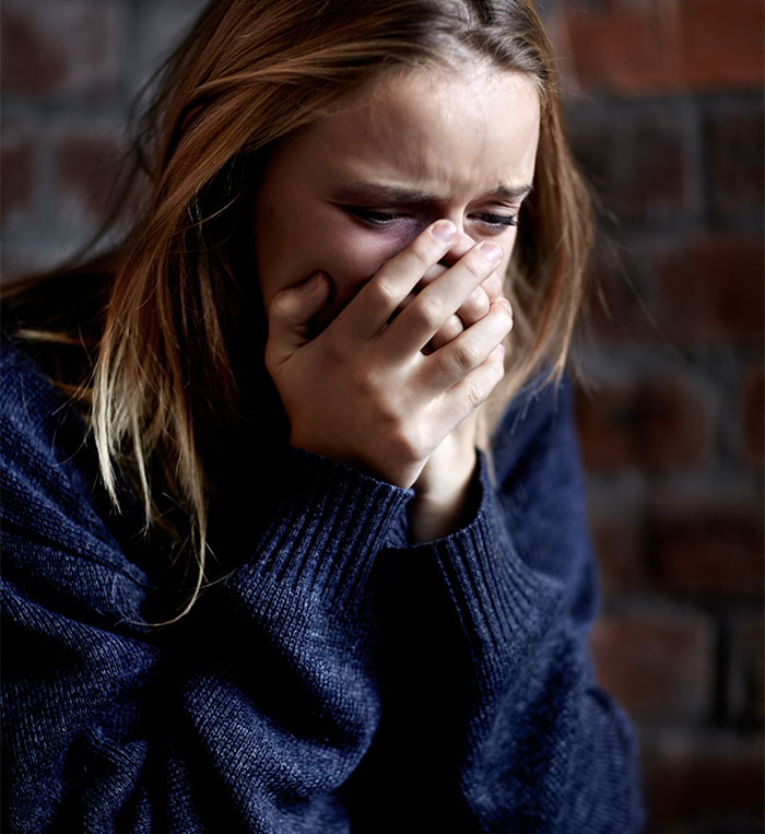 Woman Walks Into Her Home, Sees Her Husband And Her Sister Completely Naked Woman Walks Into Her Home, Sees Her Husband And Her Sister Completely Naked