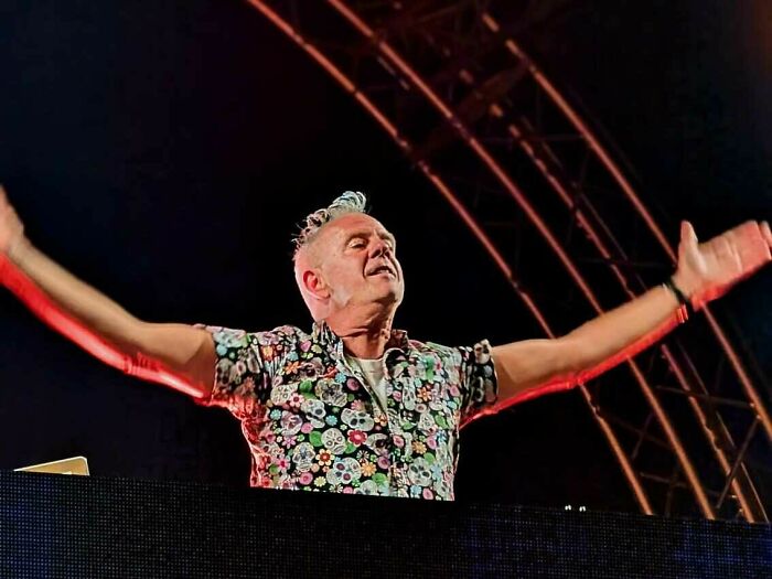 Norman Cook (Fatboy Slim): Bio And Career Highlights Norman Cook (Fatboy Slim): Bio And Career Highlights