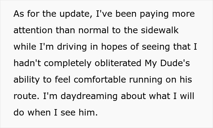 Fam Turn Jogger Into Their Own Celeb, Freak Him Out By Saying They’ve Been Watching Him For Years