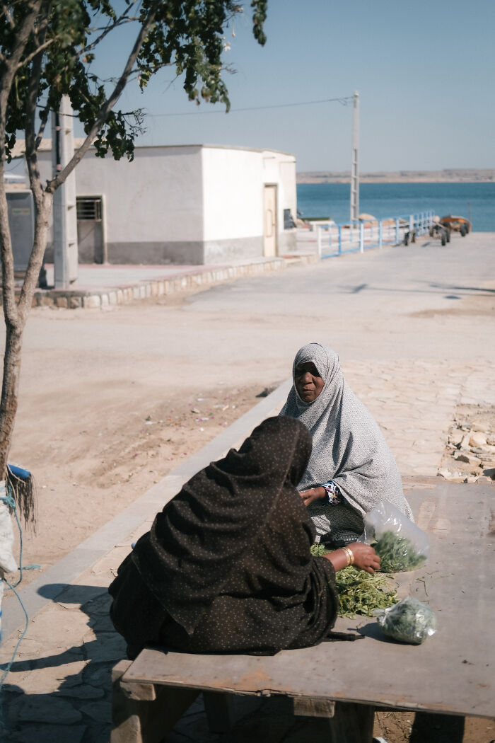I Photographed The Strait Of Hormuz To Show The Human Side Of A Geopolitical Hotspot (25 Pics) I Photographed The Strait Of Hormuz To Show The Human Side Of A Geopolitical Hotspot (25 Pics)